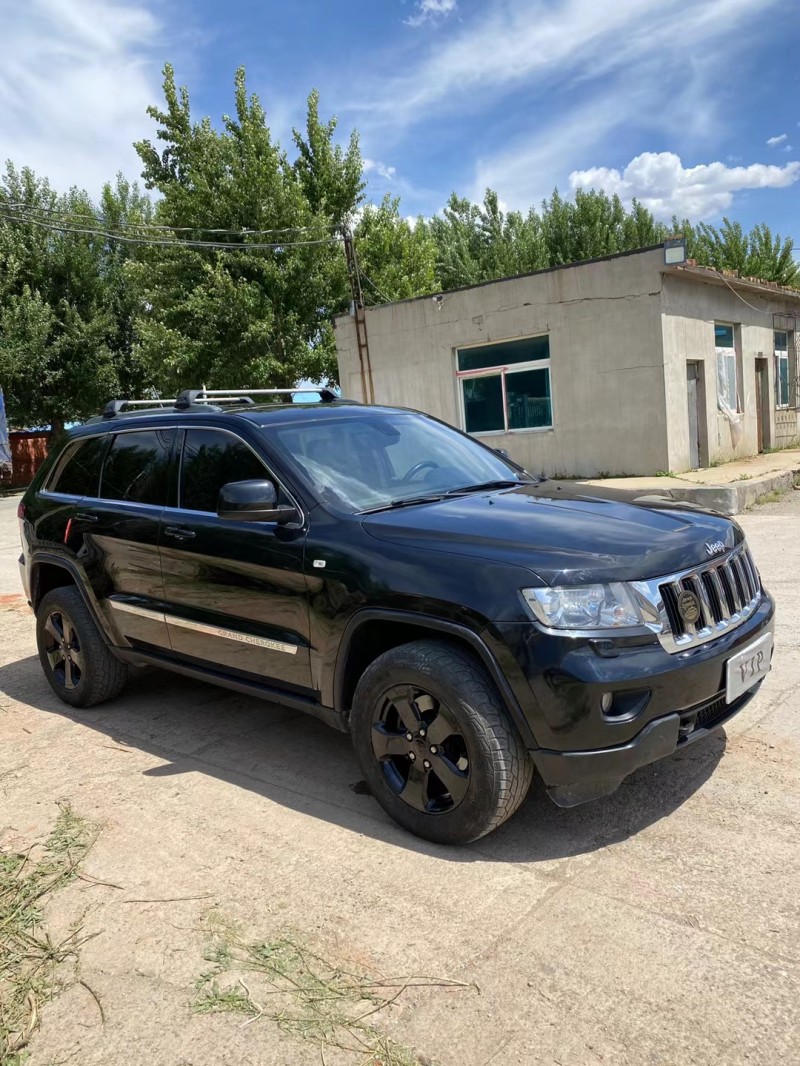 沈陽12年Jeep大切諾基7