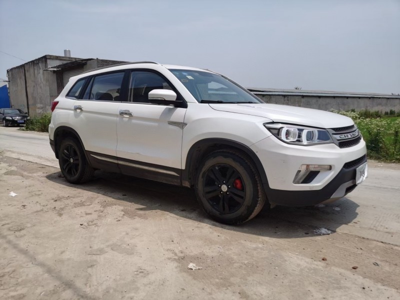 蚌埠16年長安汽車CS754