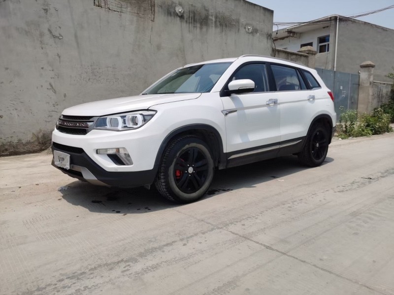 蚌埠16年長安汽車CS753
