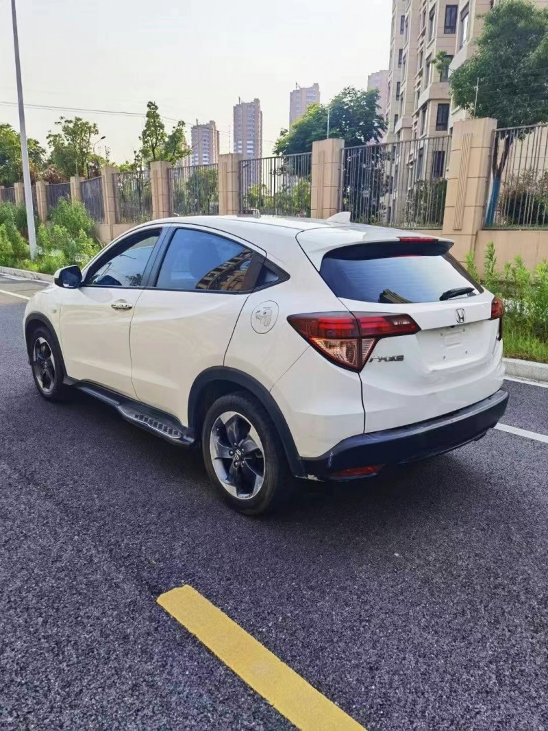 徐州17年本田缤智7