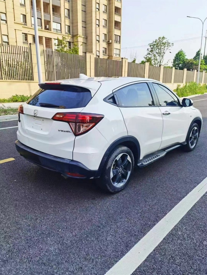 徐州17年本田缤智8