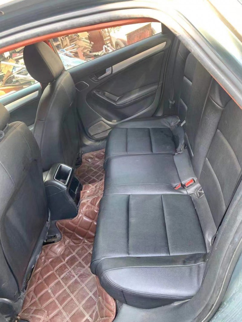 潍坊11年奥迪A4L4