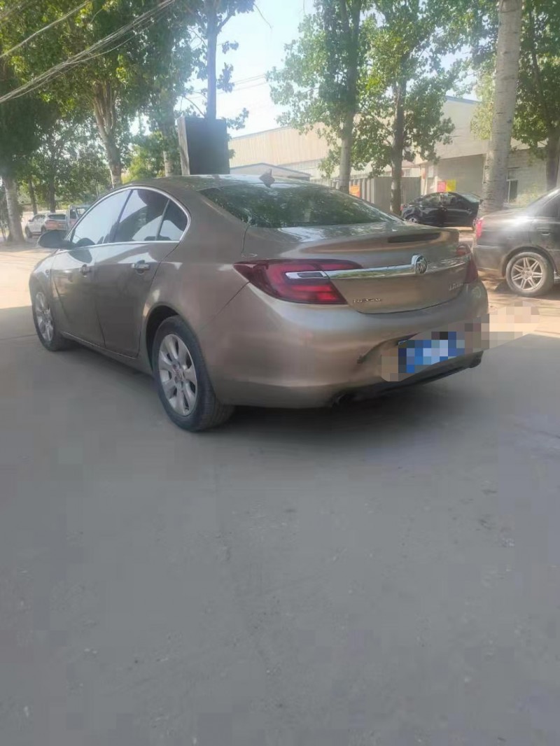 保定15年别克君威5