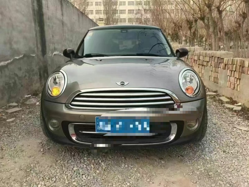 保定12年寶馬MINI9