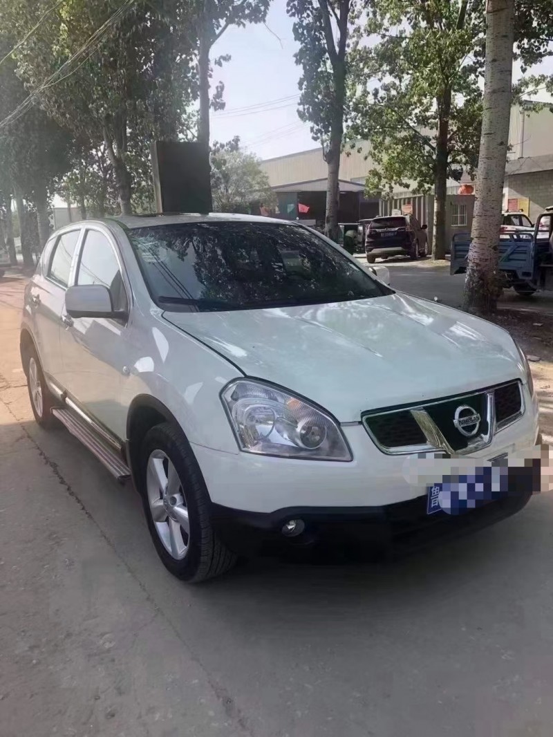 保定13年日产逍客2