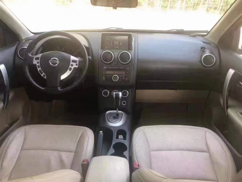 保定13年日产逍客5