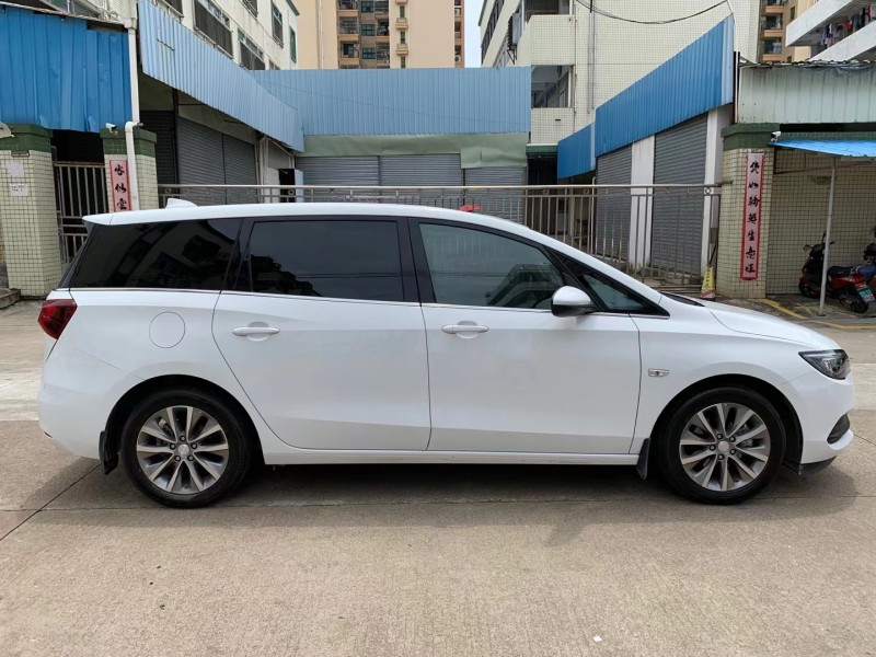 中山20年别克GL63