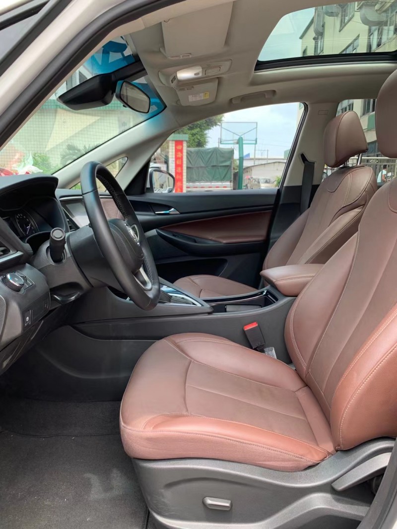 中山20年别克GL69