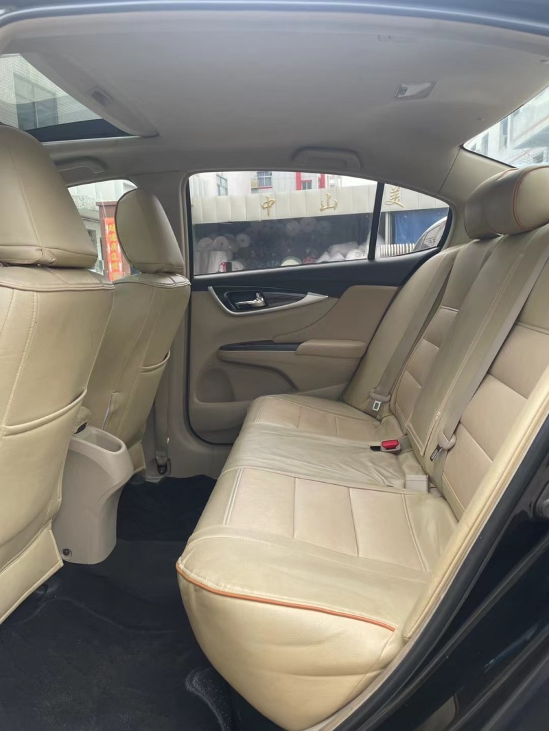 中山14年本田凌派3