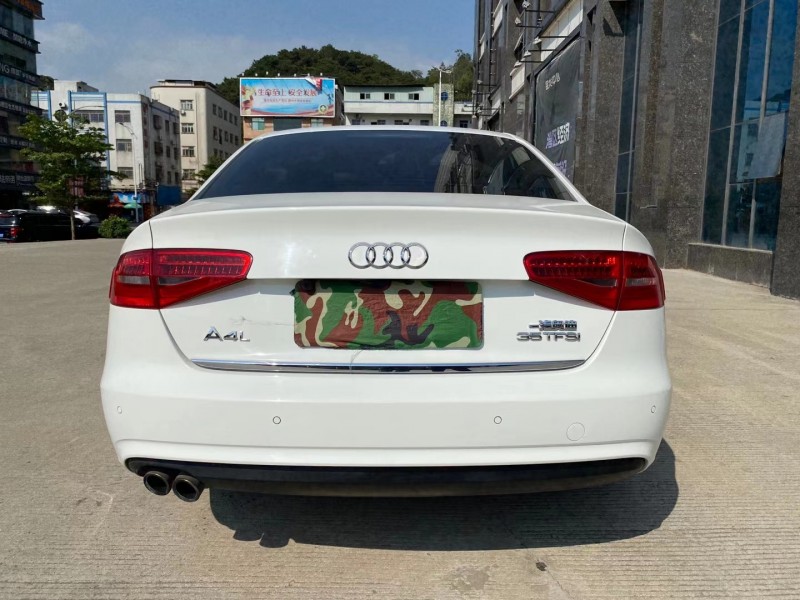 东莞14年奥迪A4L9