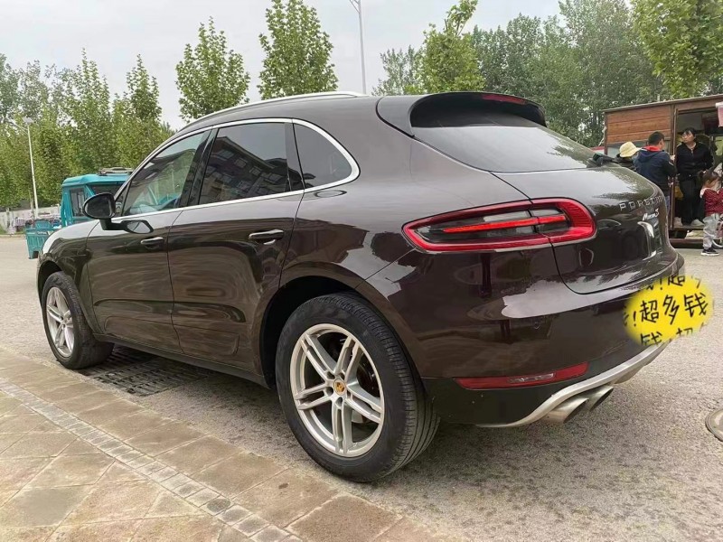臨沂16年保時捷Macan8