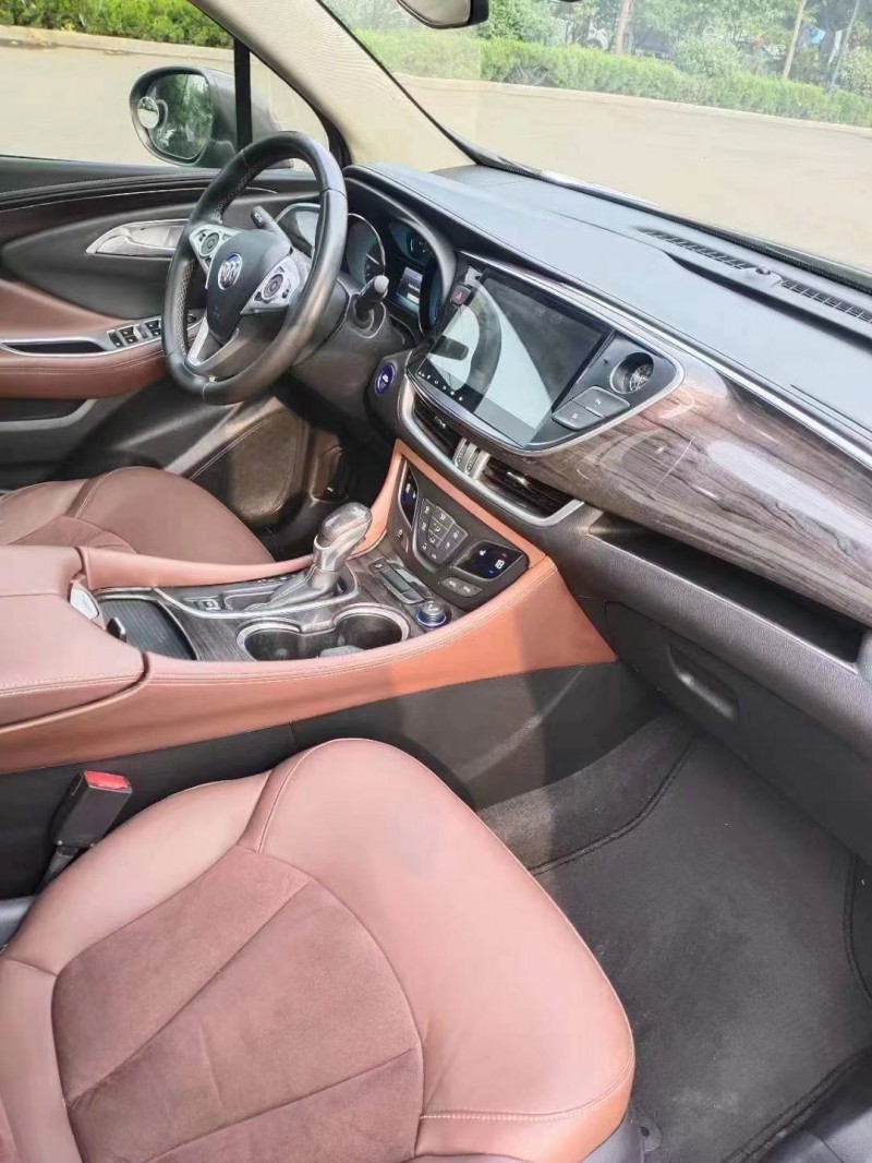 济宁16年别克昂科威4