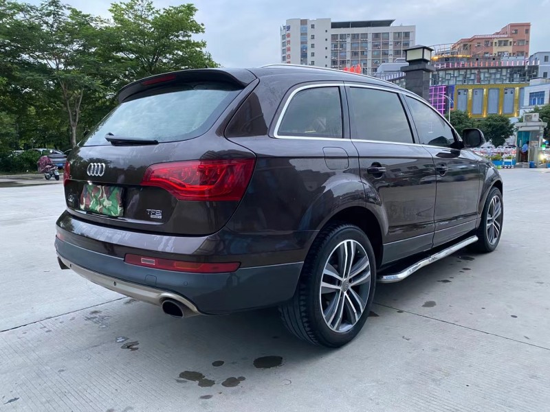 东莞14年奥迪Q75