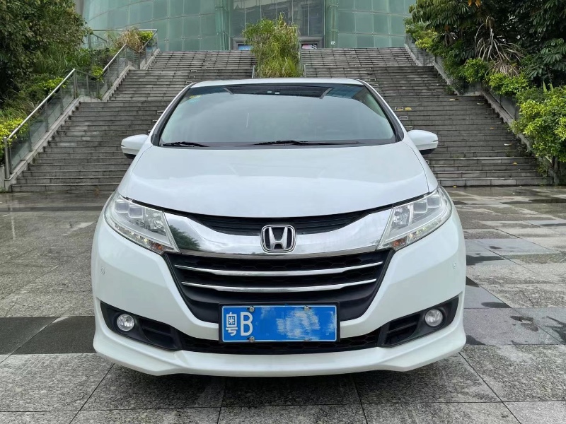 深圳15年本田奥德赛8