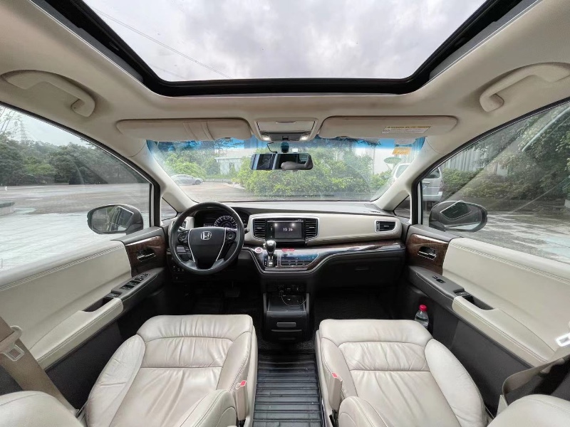 深圳15年本田奥德赛3