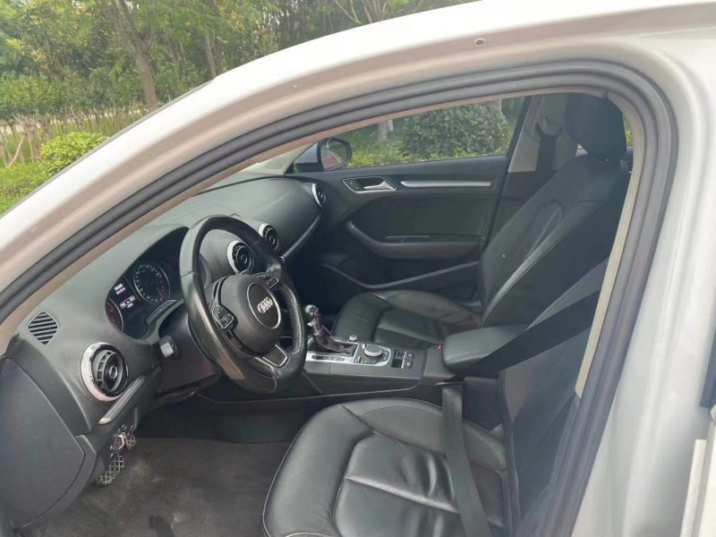 徐州16年奥迪A32