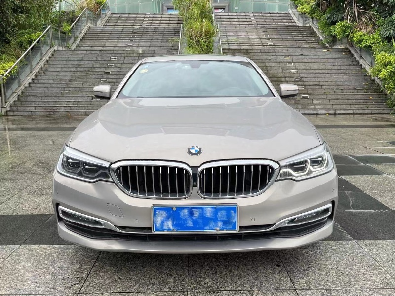 深圳18年宝马5系9