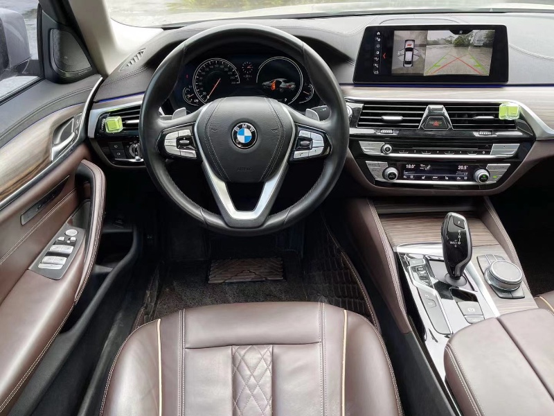 深圳18年宝马5系4