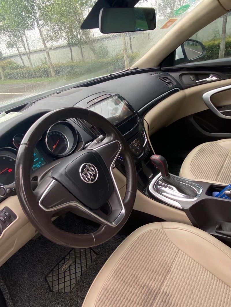 徐州15年别克君威5