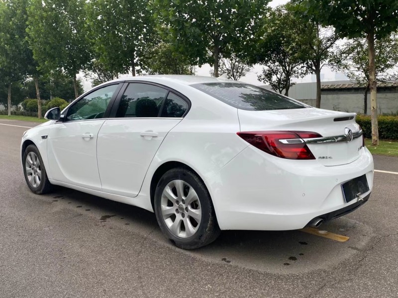 徐州15年别克君威3