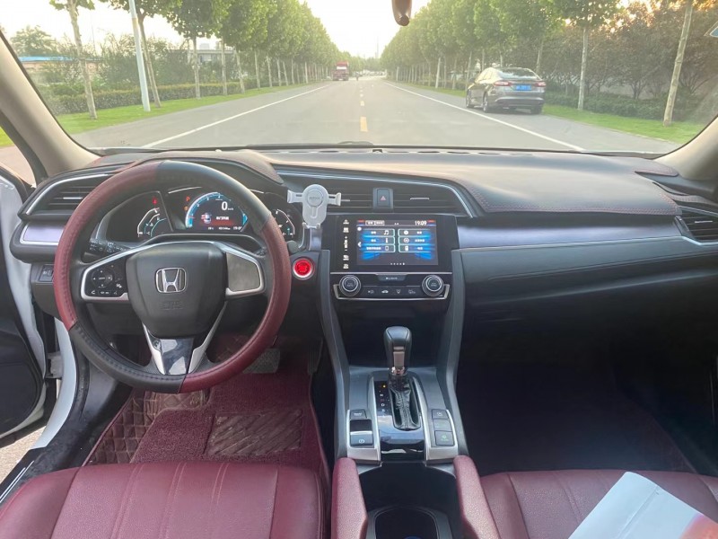 徐州17年本田思域4