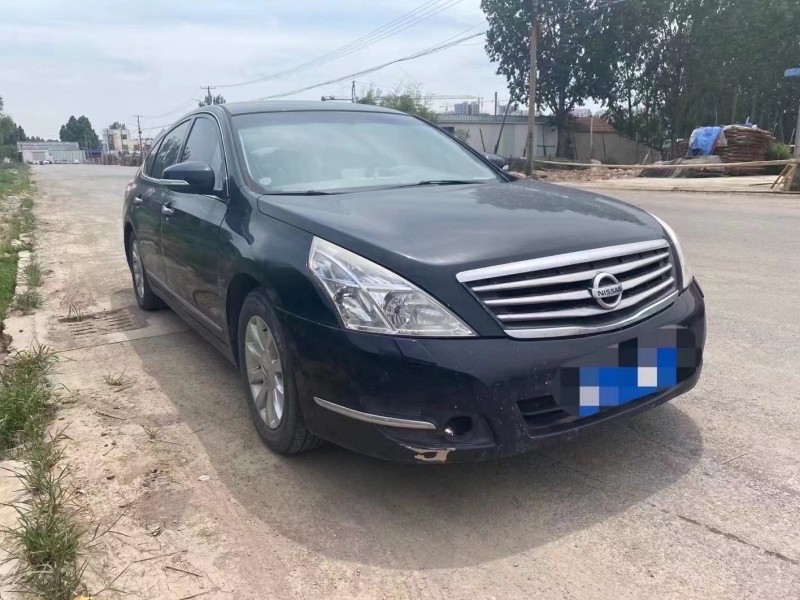 青岛抵押车08年日产天籁出售