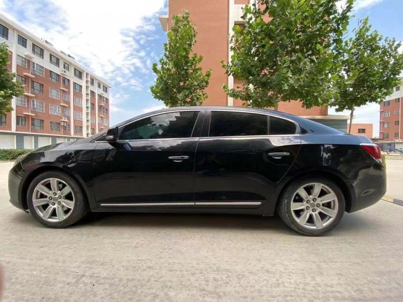 青岛09年别克君越4