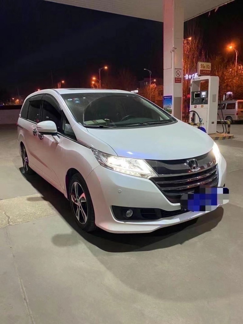 青岛17年本田奥德赛7