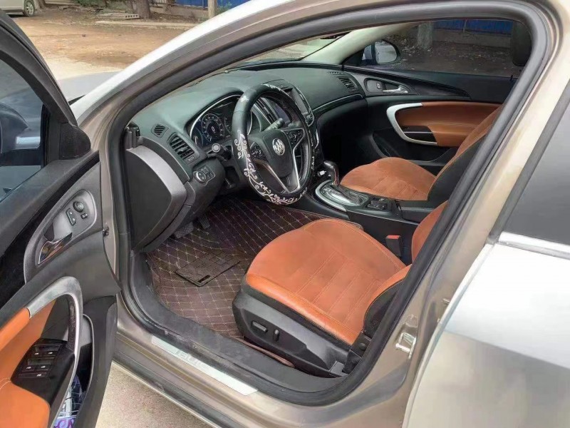 济宁16年别克君威6