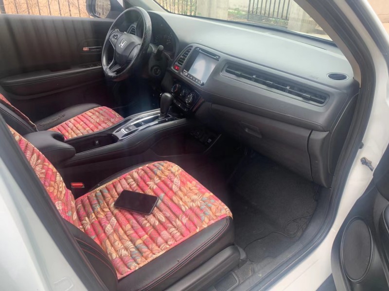 保定15年本田缤智6