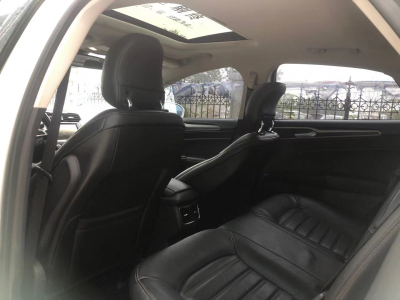 保定14年福特蒙迪欧8