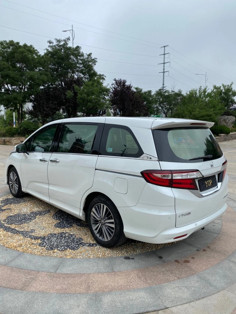 青岛19年本田奥德赛7