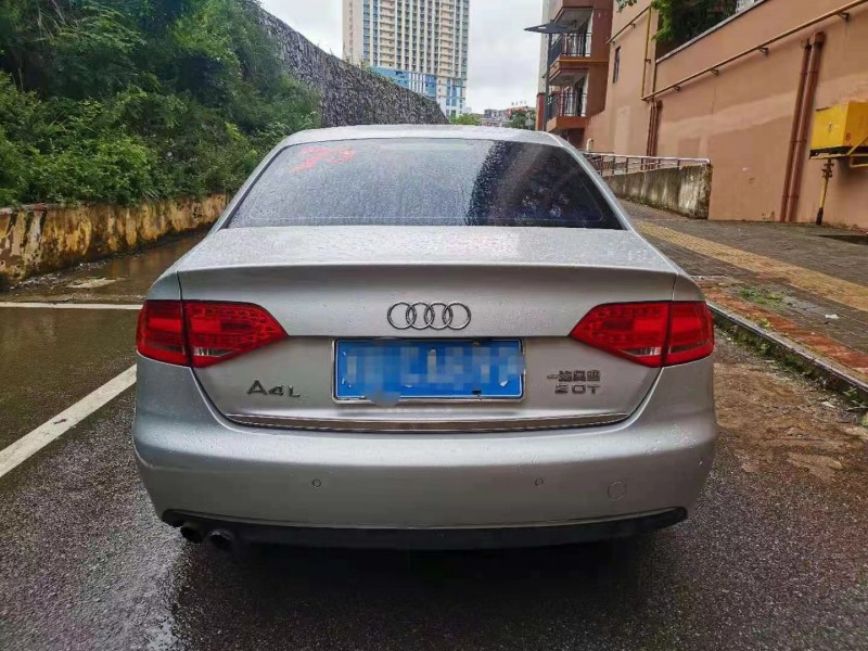 貴陽10年奧迪A4L2