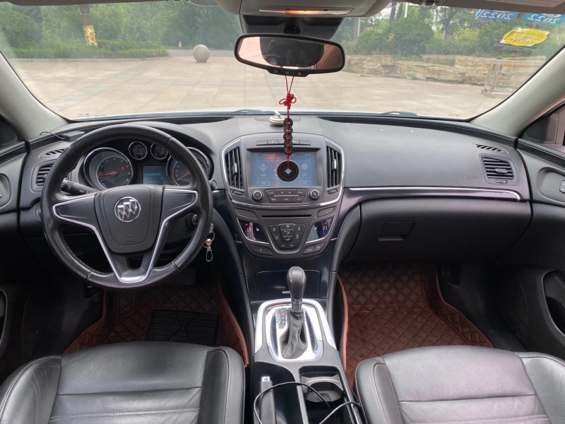 青岛14年别克君威6