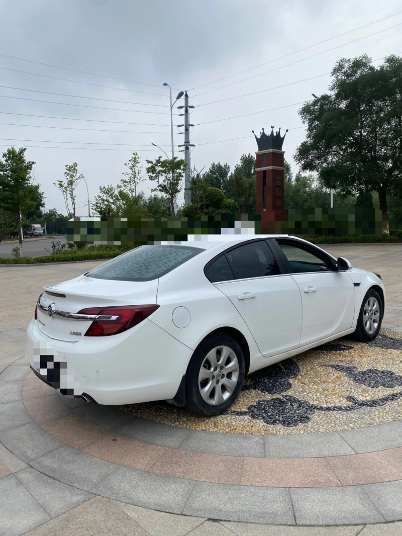 青岛14年别克君威2