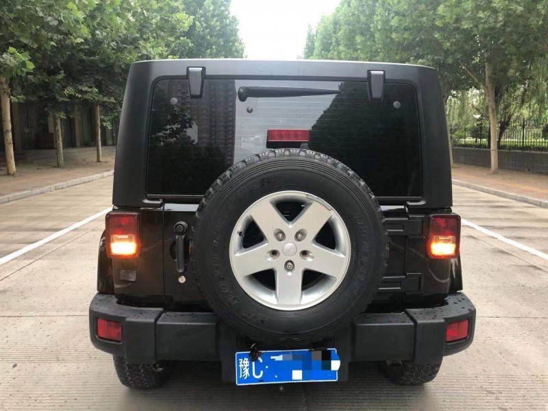 邢臺14年Jeep牧馬人2
