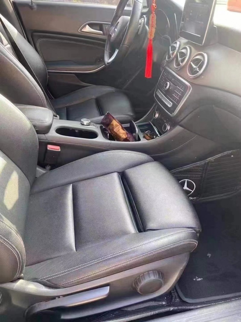 益阳17年奔驰CLA5