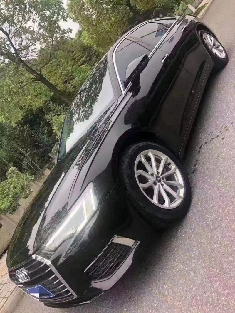 成都19年奥迪A6L3