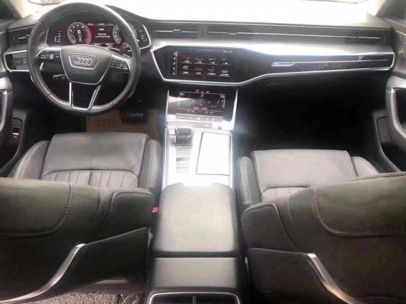 成都19年奥迪A6L4