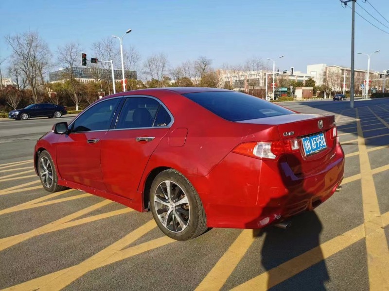 徐州11年本田思铂睿7