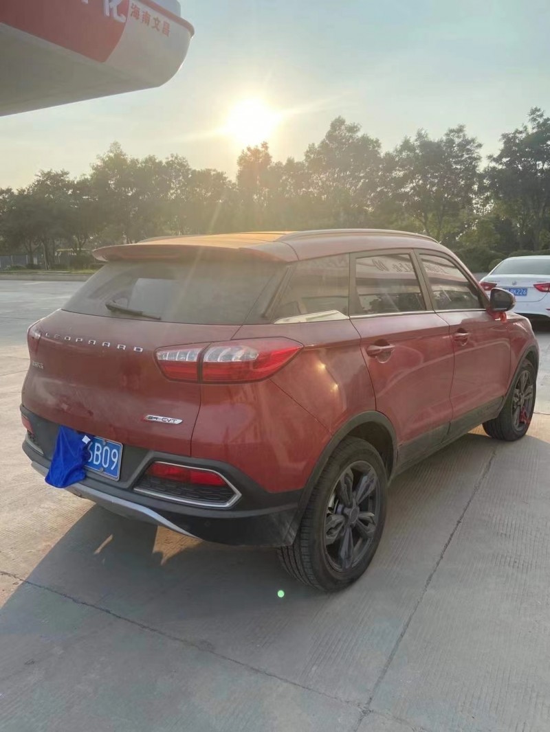 陽泉17年獵豹汽車CS109