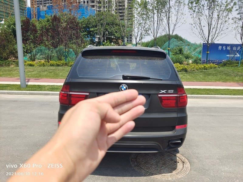 西安12年寶馬X56