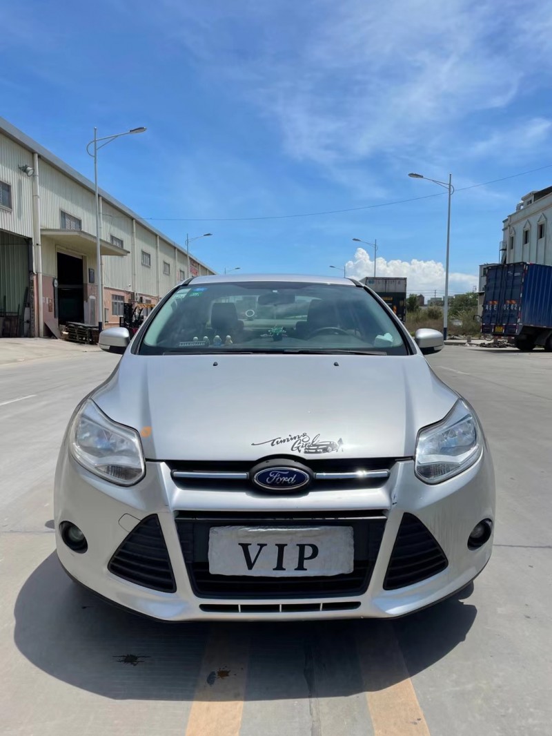 东莞14年福特福克斯1