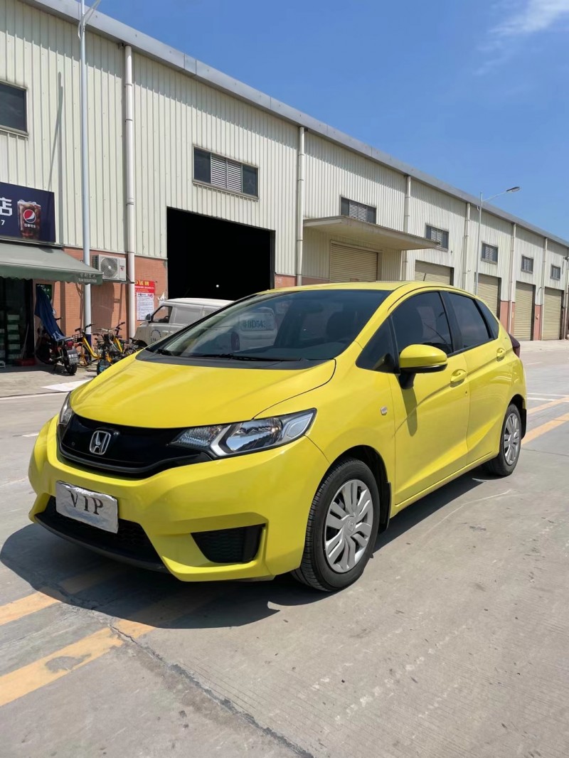 东莞17年本田飞度2