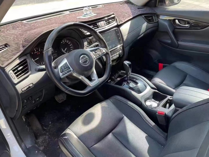 保定19年日产奇骏4