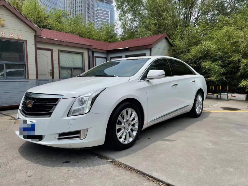 許昌17年凱迪拉克XTS2