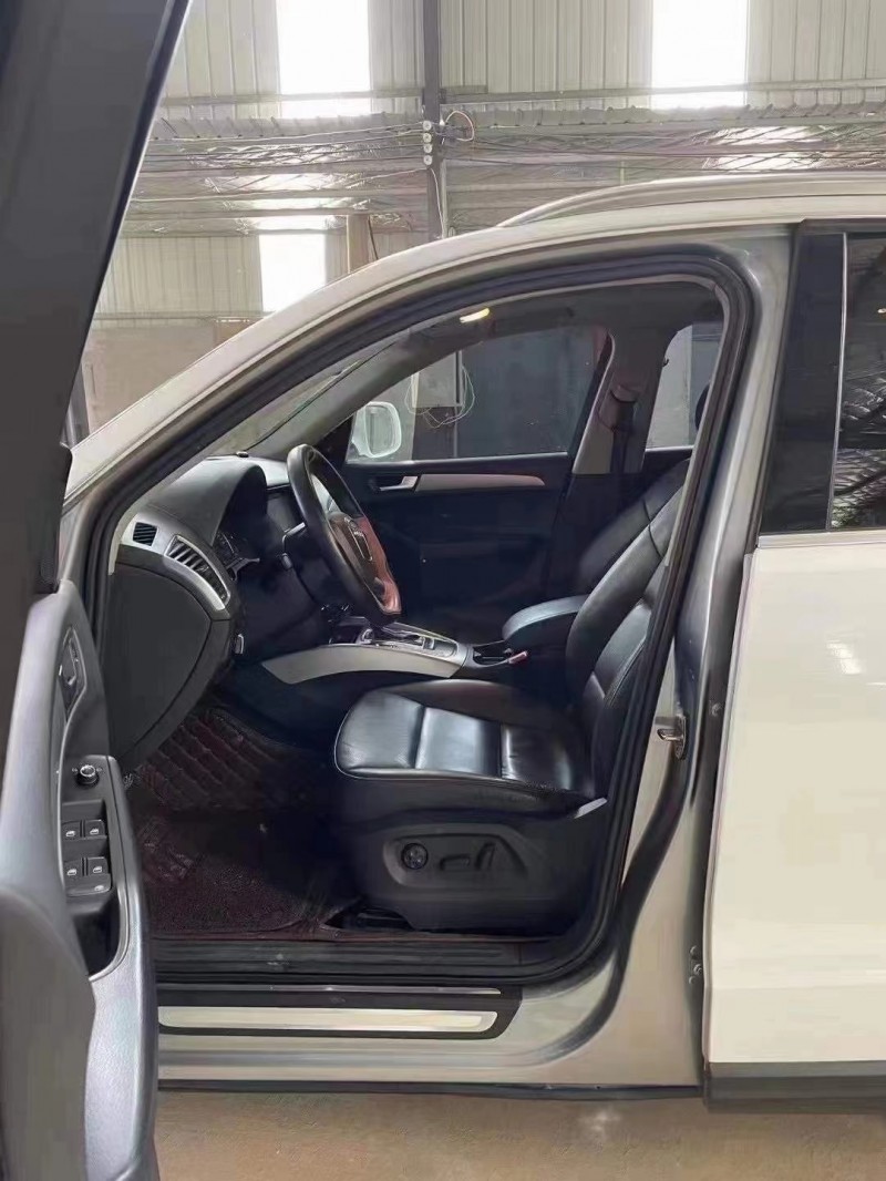 潍坊12年奥迪Q56