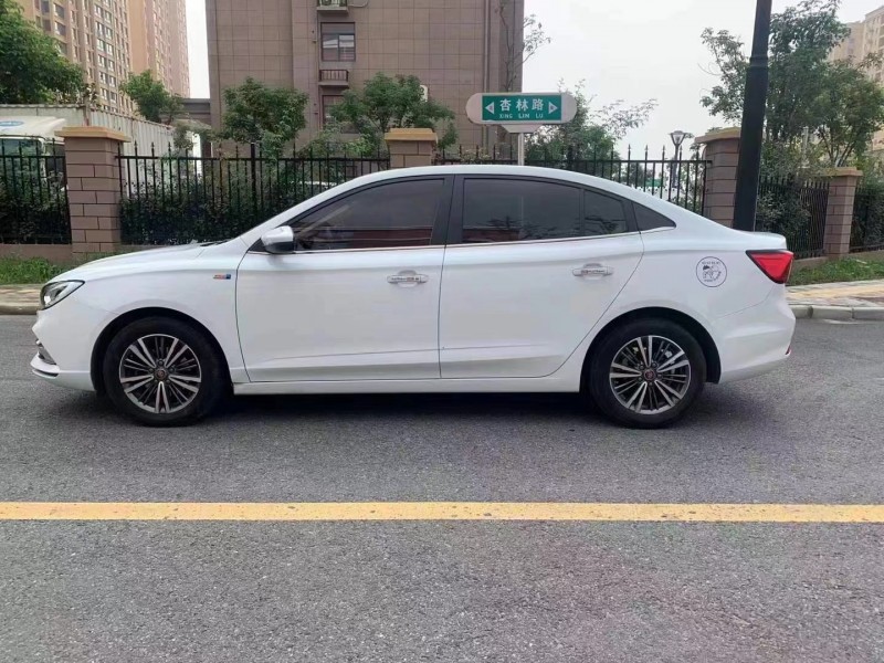 合肥19年榮威Ei53