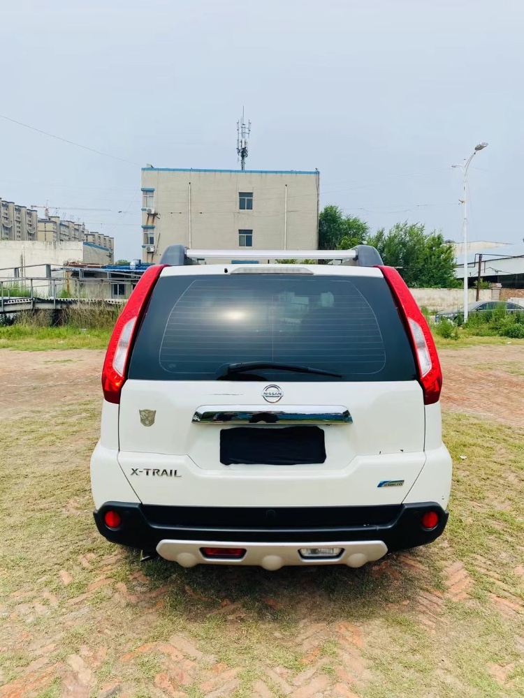 聊城12年日產奇駿6