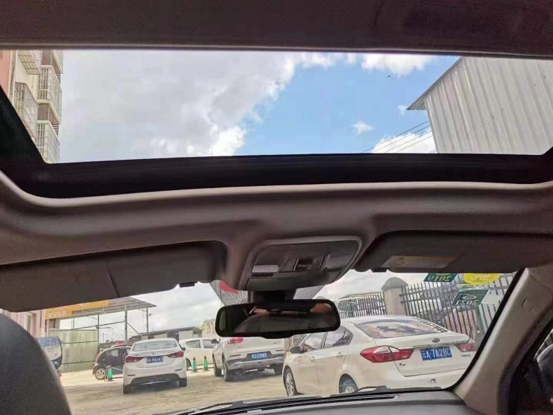 貴陽17年獵豹汽車CS101